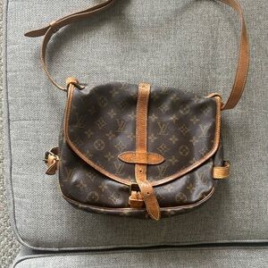 Vintage Samur crossbody